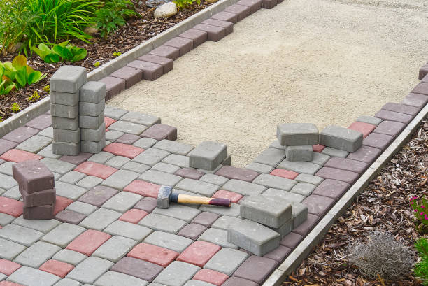 Best Residential Driveway Paver Services  in Las Lomas, CA